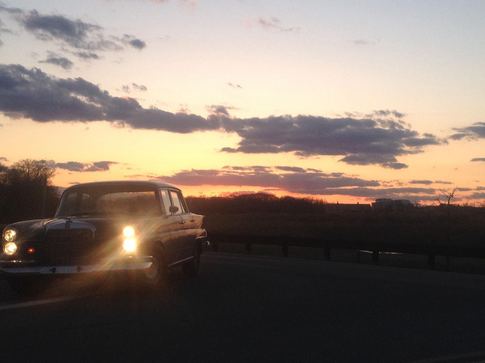 Name:  sophia labenz sunset.jpg
Views: 198
Size:  126.5 KB