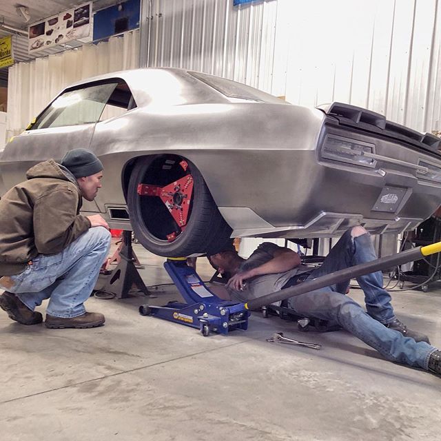 Name:  Measuring for wheel offset and stance.jpg
Views: 1840
Size:  75.7 KB