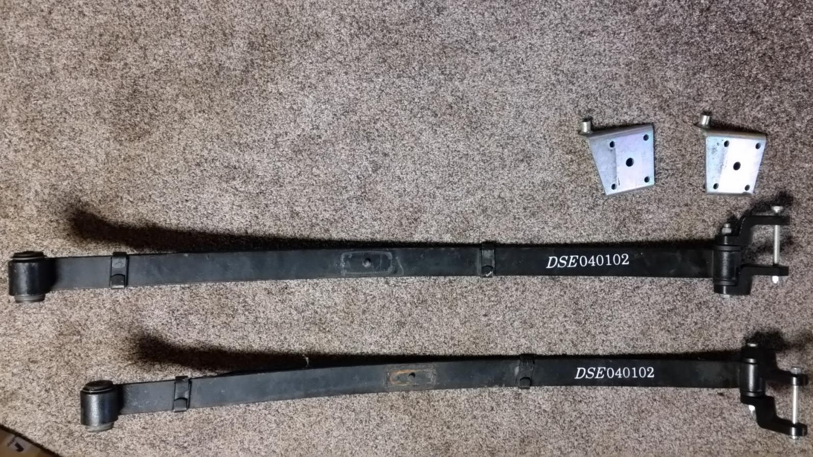 DSE Rear Suspension Components, 3
