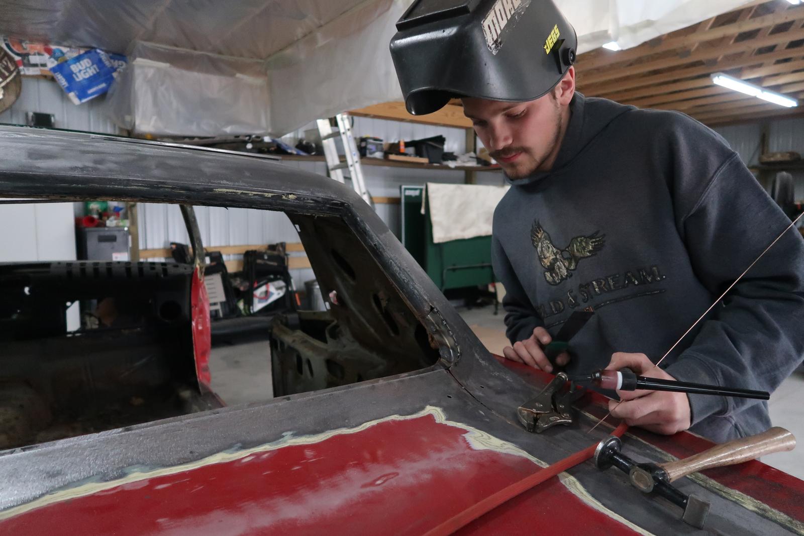 Name:  Me welding 2.jpg
Views: 843
Size:  171.3 KB