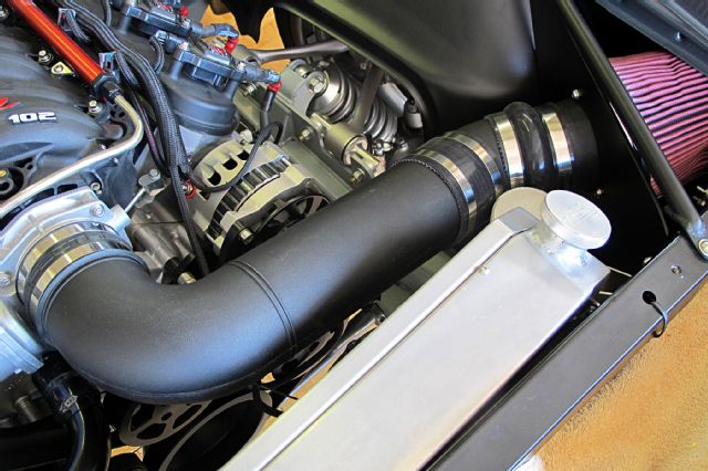 Name:  easy-ls-air-intake-installation-airaid-001.jpg
Views: 500
Size:  61.2 KB