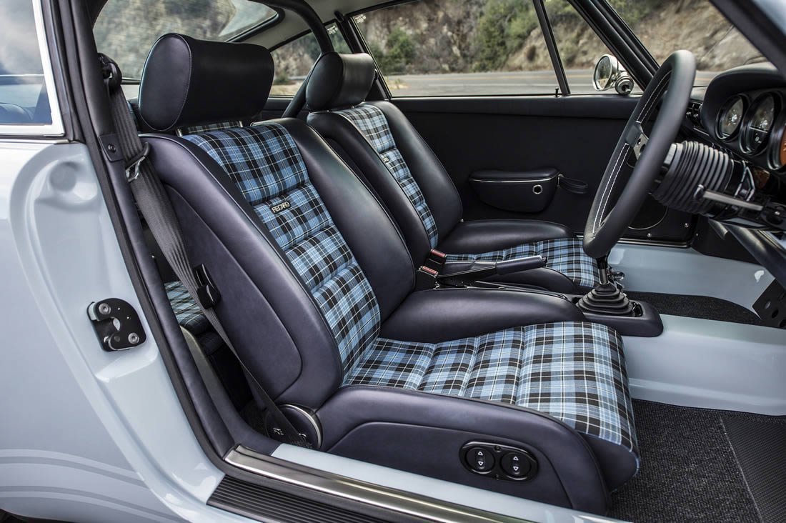 Name:  c2_cobra_stuttgart_seats_6__5788c09664681dc24c7d09935a92f19d31d83201.jpg
Views: 1734
Size:  148.6 KB