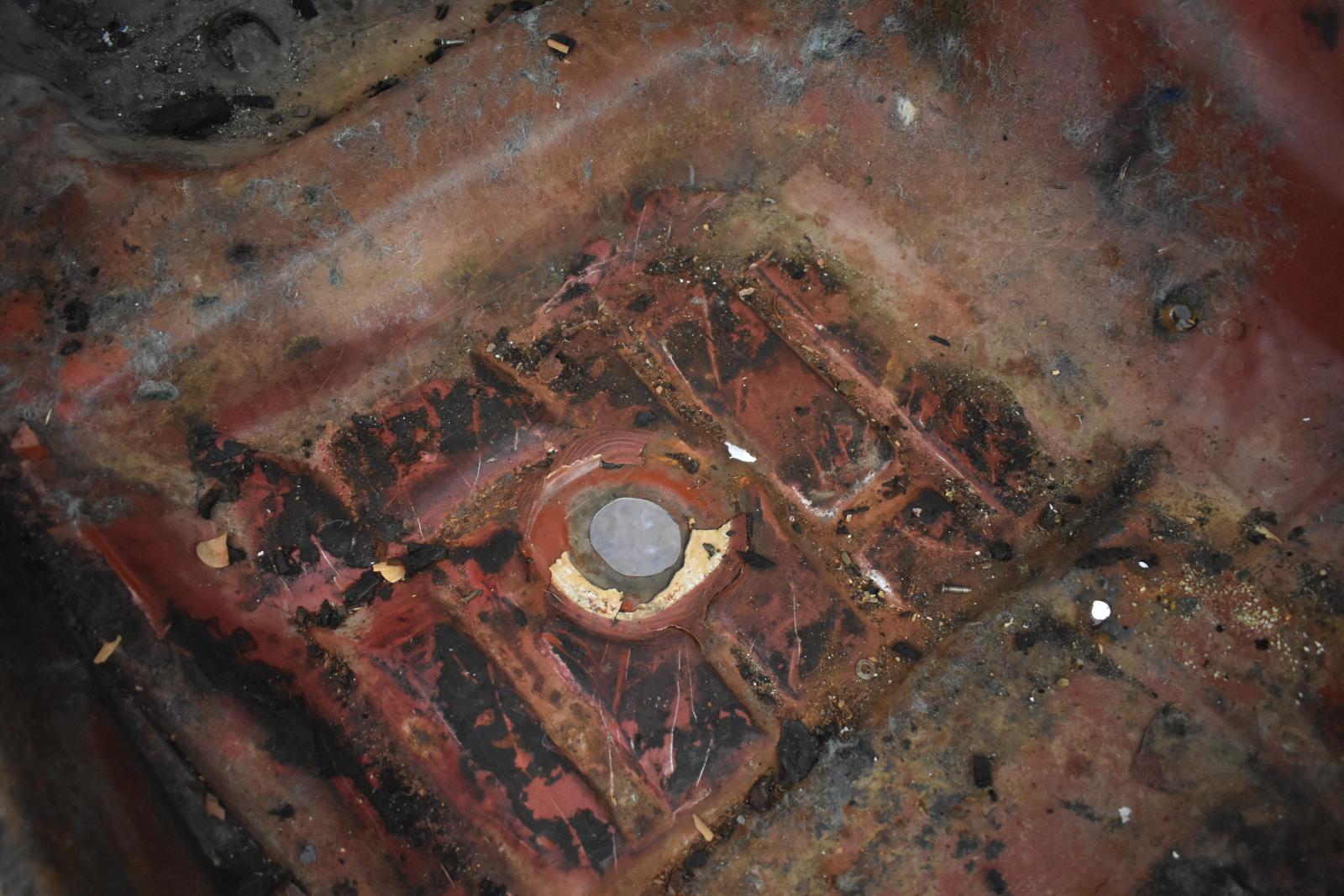 Name:  floor rust.jpg
Views: 3102
Size:  227.5 KB