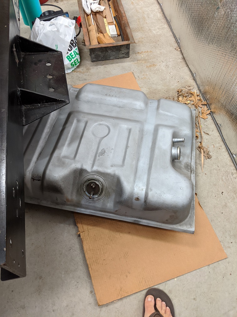 Name:  2020.05.25 old tank out.jpg
Views: 3780
Size:  313.1 KB