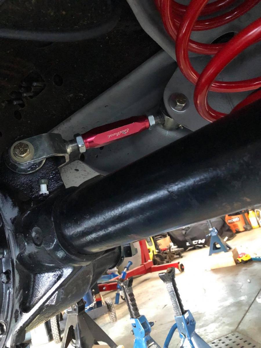 Name:  upper control arm installed .jpg
Views: 1345
Size:  124.2 KB