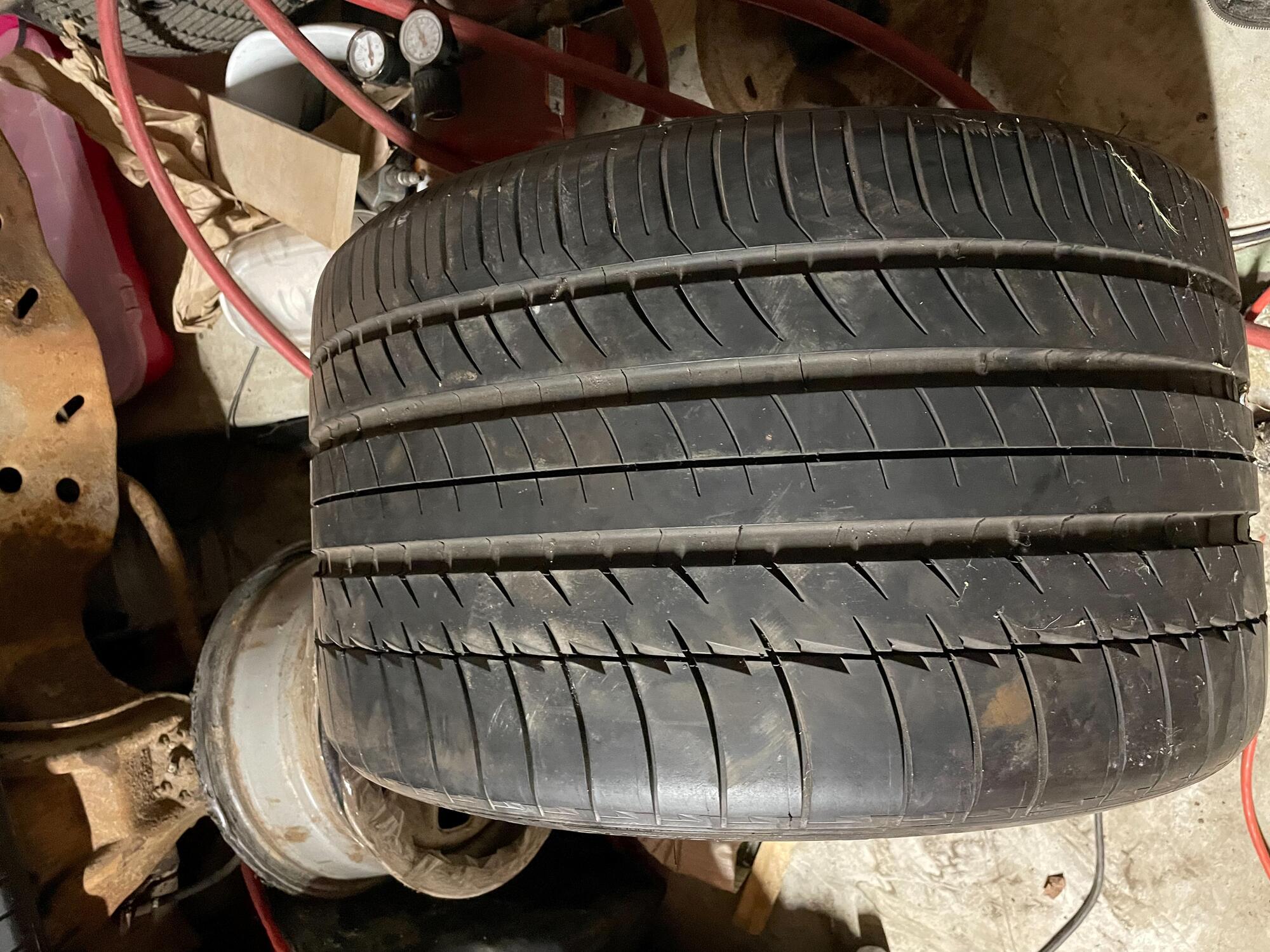 Name:  tire.jpg
Views: 468
Size:  414.3 KB