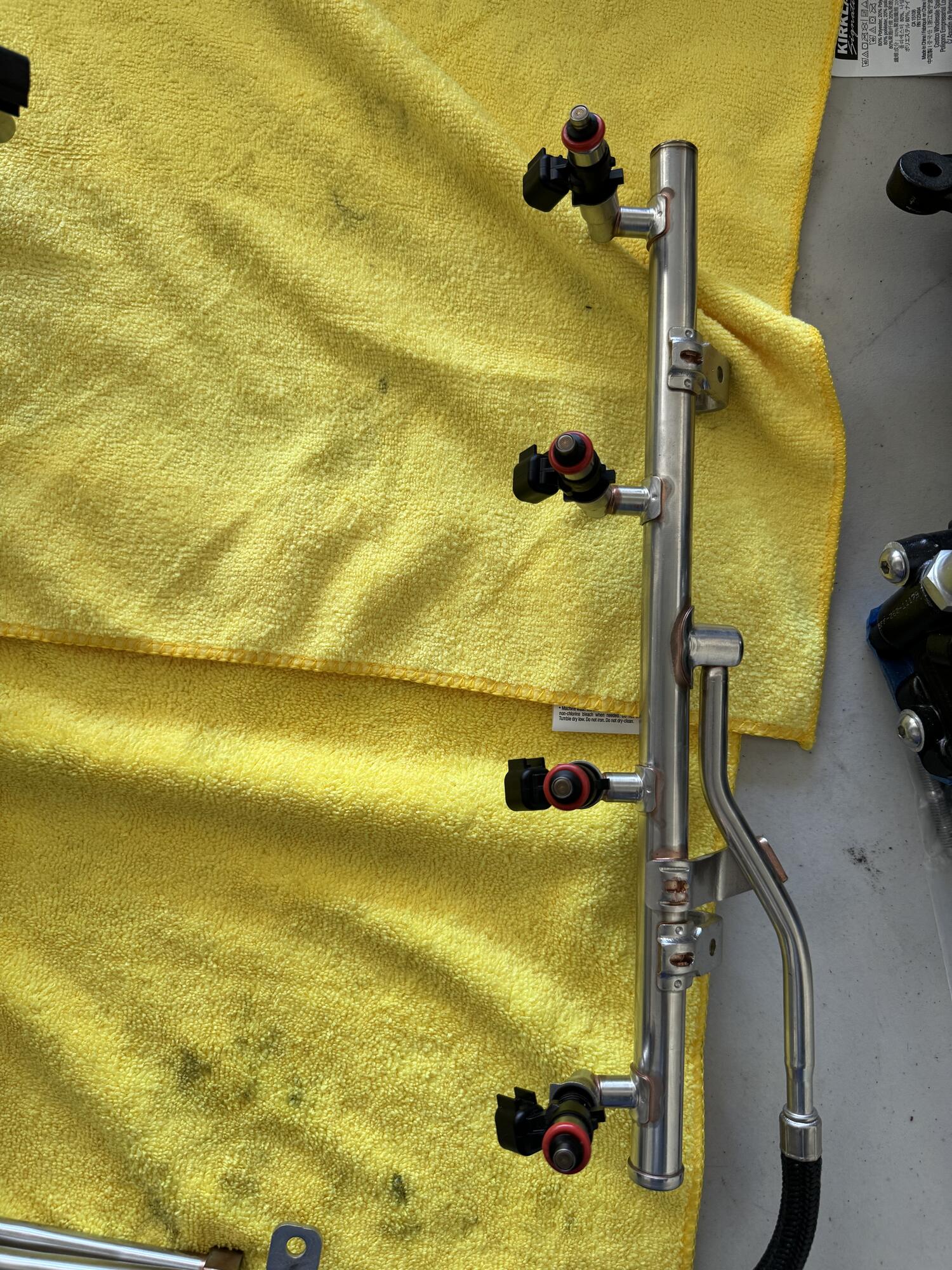 New LS9 injectors and fuel rails