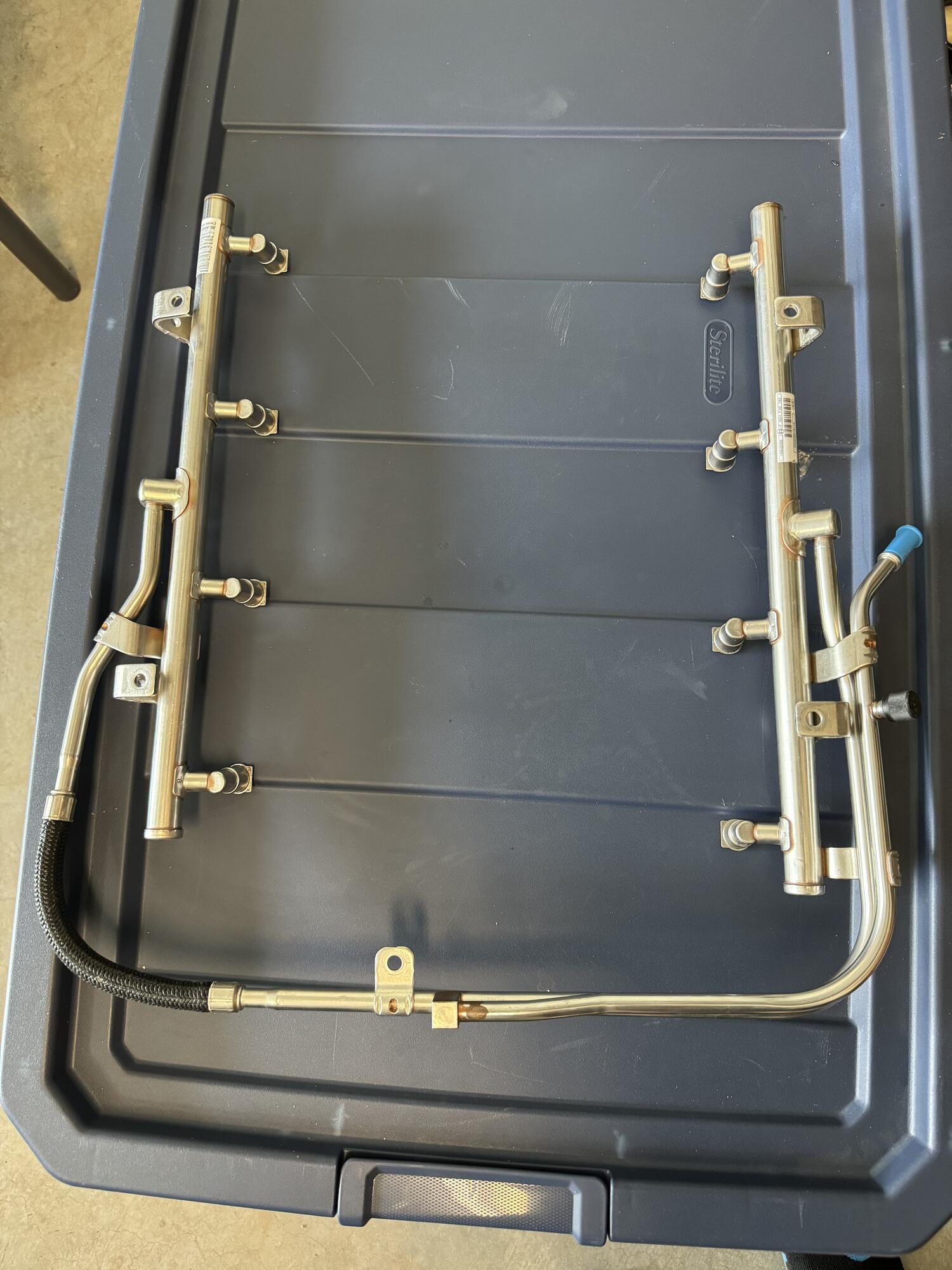New LS9 injectors and fuel rails