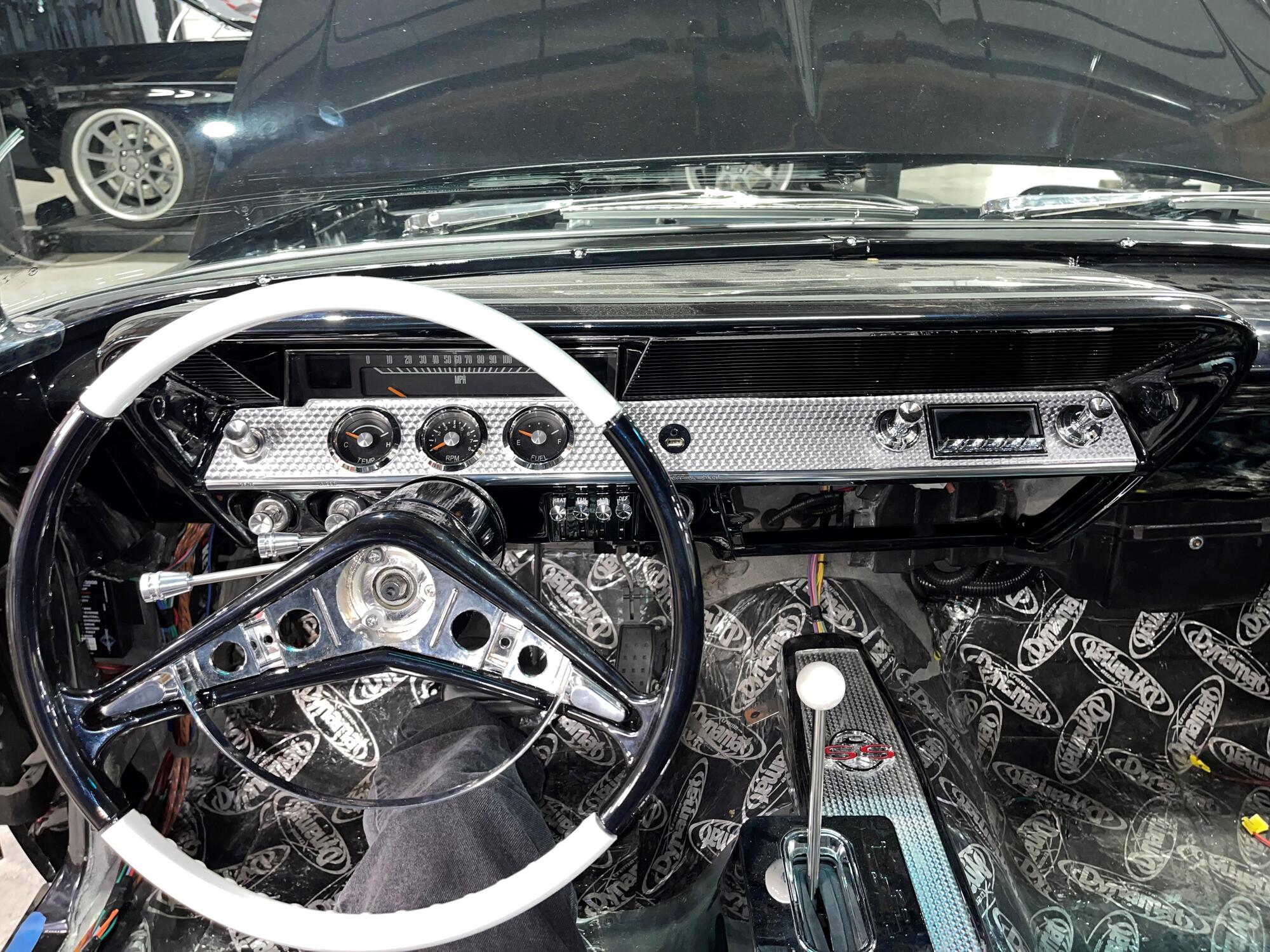 Name:  1961 interoir 7.jpg
Views: 282
Size:  538.8 KB