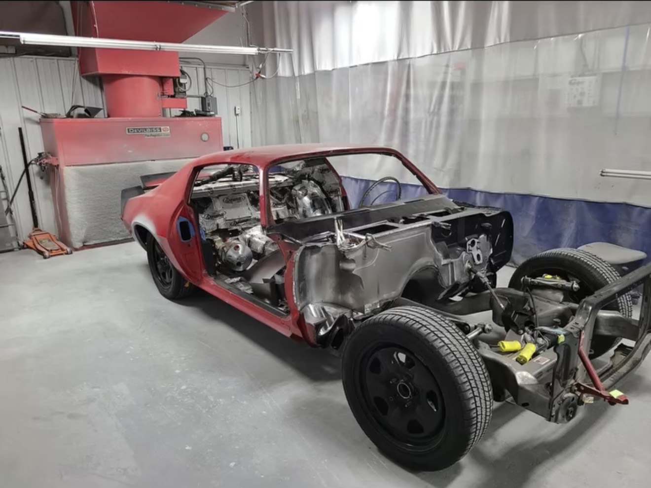 Name:  Jason Mitchell 71 Camaro (3).jpeg
Views: 1585
Size:  190.1 KB