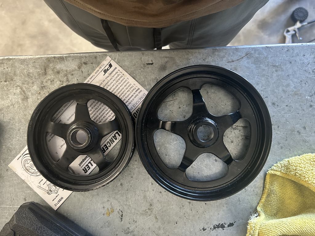 Name:  stock pulley vs. small pulley.jpg
Views: 275
Size:  135.6 KB