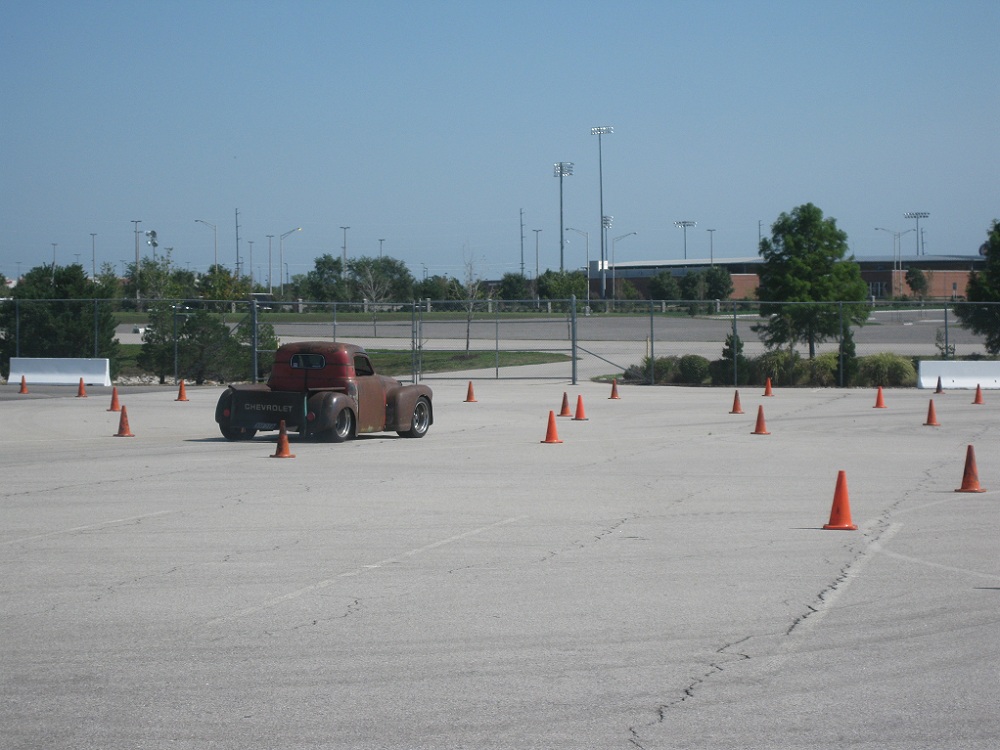 Name:  47 AutoX Truck 02.jpg
Views: 276
Size:  201.7 KB