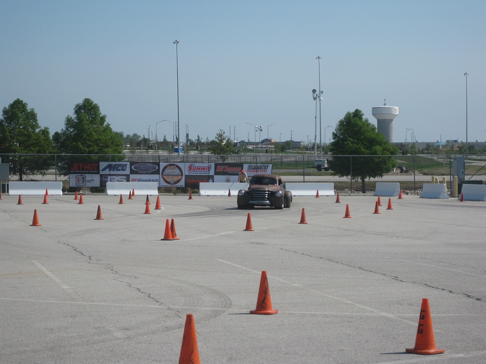 Name:  47 AutoX Truck 03.jpg
Views: 267
Size:  207.1 KB