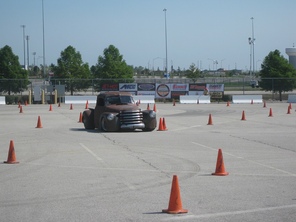 Name:  47 AutoX Truck 04.jpg
Views: 272
Size:  234.9 KB