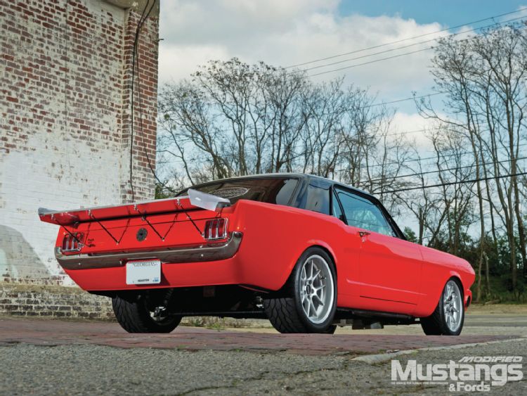 Name:  mdmp_1209_03_1966_ford_mustang_turbo_lover_.jpg
Views: 4526
Size:  100.8 KB