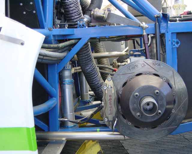 Three link suspension used in TA race cars