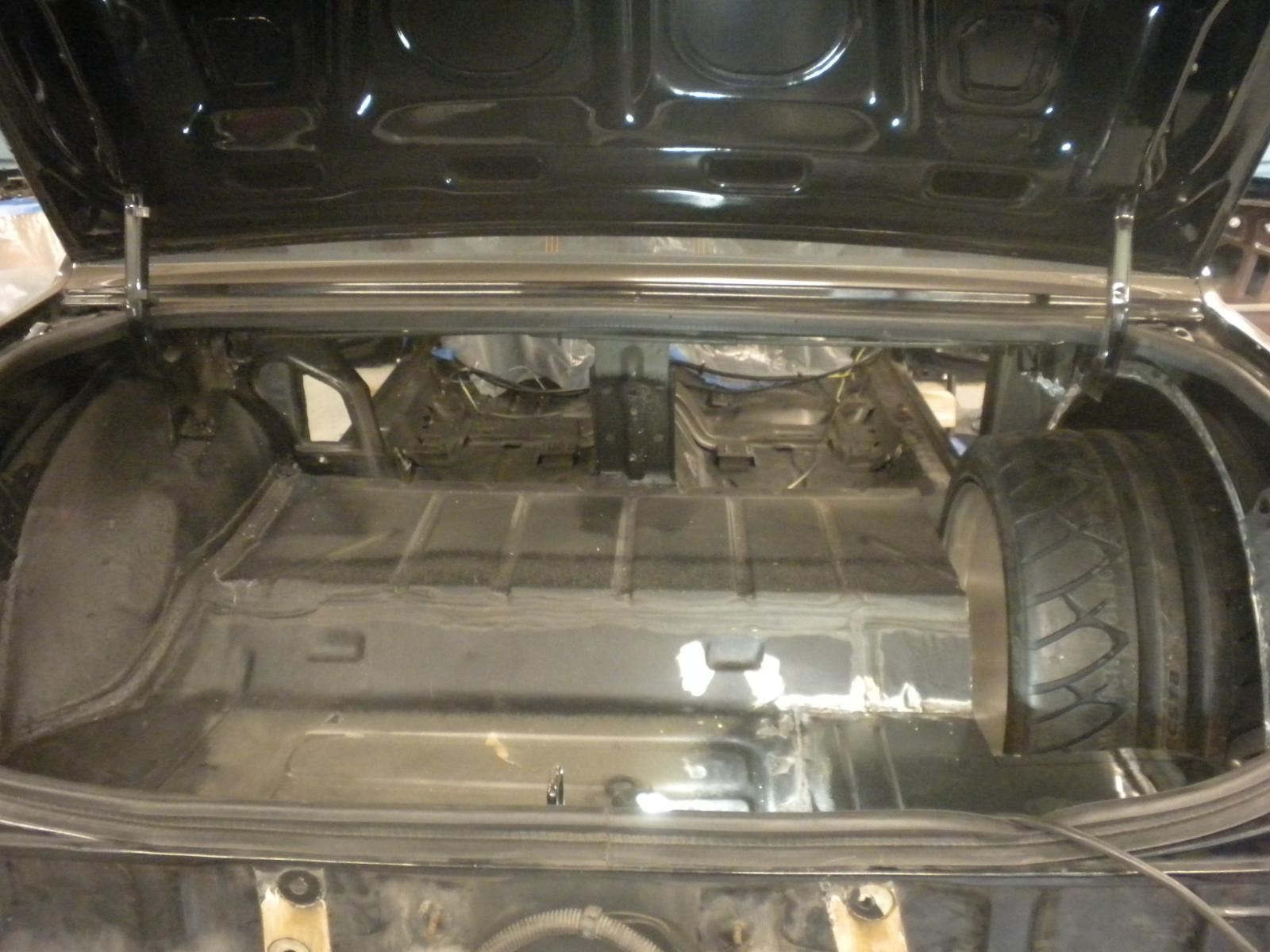 Name:  Fikse in trunk1.jpg
Views: 9810
Size:  173.9 KB