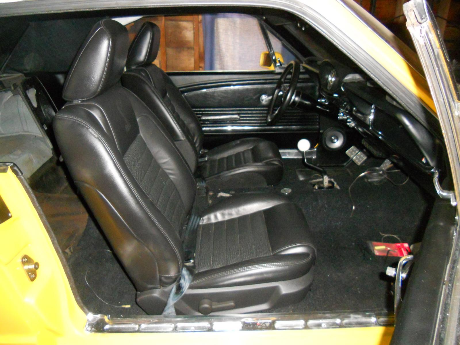 Name:  07 seats installed.jpg
Views: 2650
Size:  218.5 KB