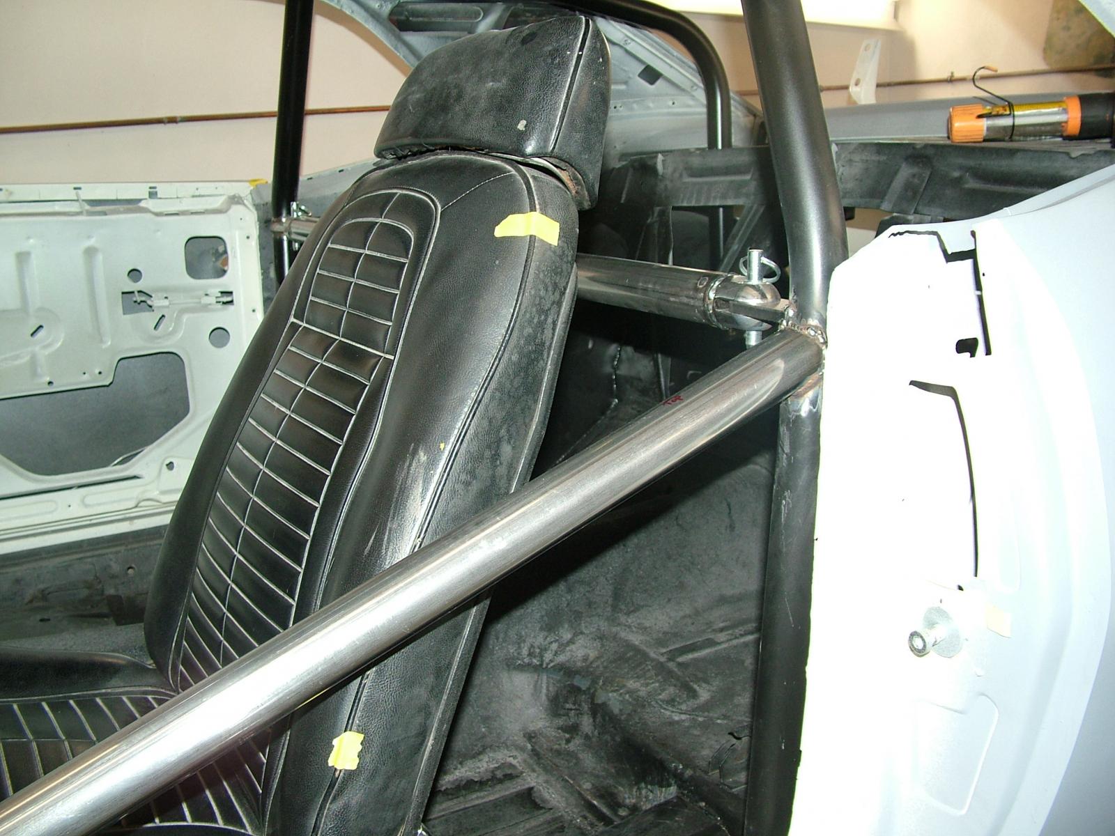 Name:  rollcage 008.jpg
Views: 812
Size:  232.2 KB