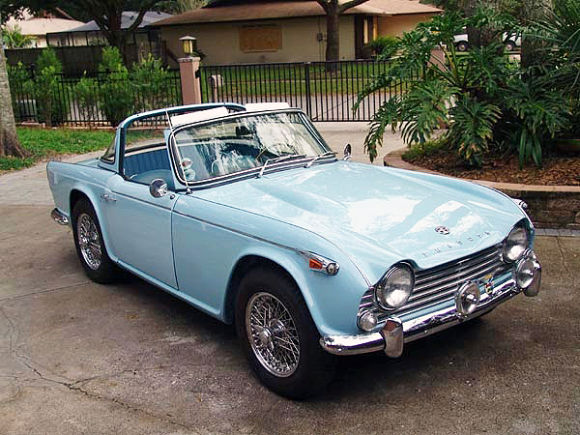 Name:  1966-Triumph-TR4A-For-Sale-Front.jpg
Views: 966
Size:  107.1 KB
