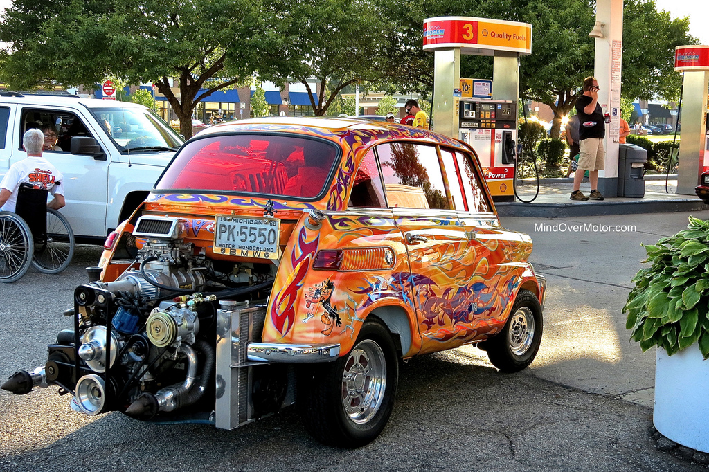 Name:  this-v8-has-a-bmw-isetta-attached-to-it_16.jpg
Views: 111
Size:  639.6 KB
